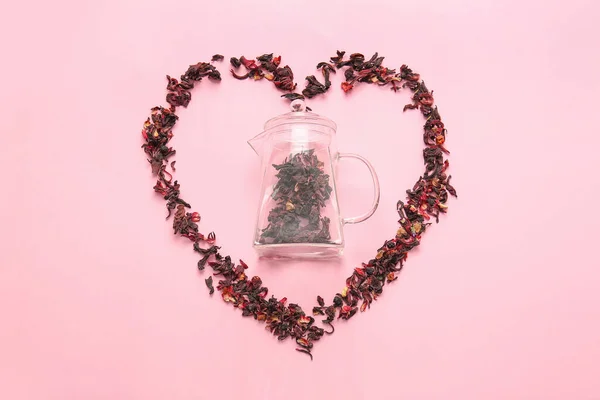 Composition Teapot Heart Made Dry Leaves Color Background — Stock Photo, Image