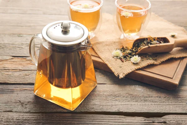 Teapot Hot Tea Glasses Dry Leaves Wooden Background — Stock Photo, Image