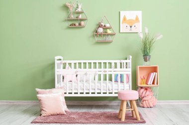 Modern çocuk odasının şık iç tasarımı