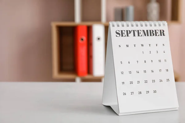 Voltear Calendario Papel Mesa Oficina —  Fotos de Stock