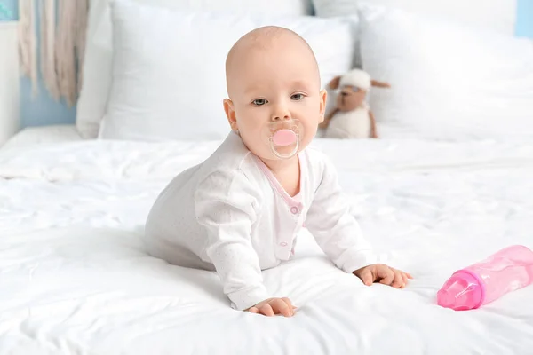 Cute Little Baby Bottle Water Bed Room — Stock Photo, Image