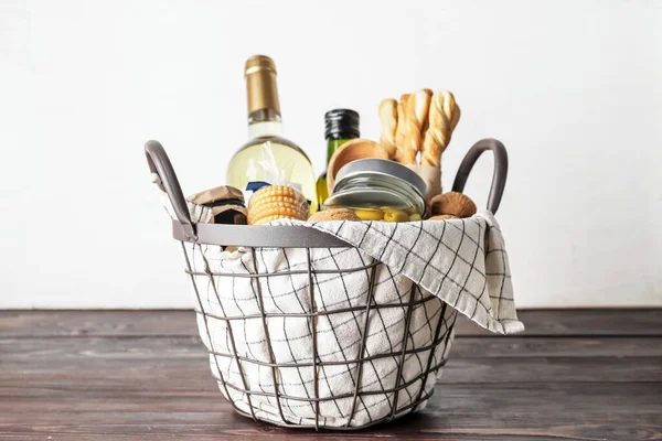 Gift Basket Products Wooden Table — Stock Photo, Image