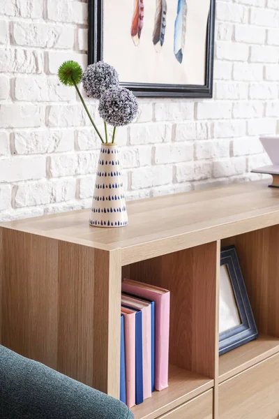 Intérieur Chambre Moderne Avec Étagère Gros Plan — Photo