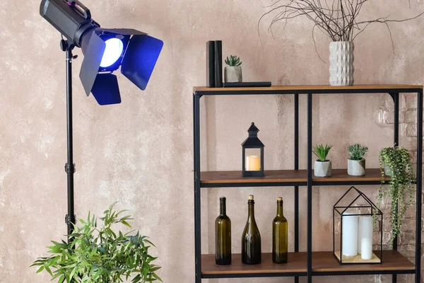 Modern Shelf Unit Glowing Lamp Light Wall — Stock Photo, Image