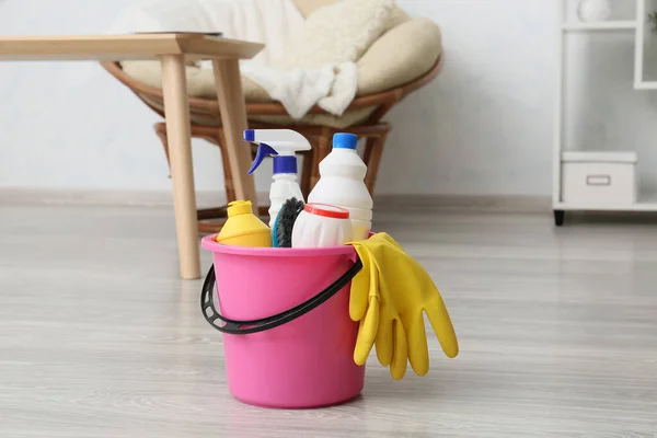 Set Reinigungsmittel Zimmer — Stockfoto