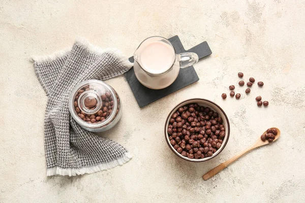 Bowl Chocolate Corn Balls Jug Milk Light Background — Stock Photo, Image