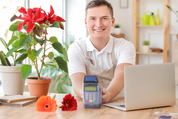 Seller Payment Terminal Flower Shop — Stock Photo, Image