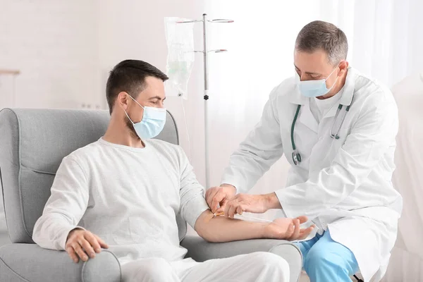 Doctor Man Undergoing Course Chemotherapy Clinic Prostate Cancer Awareness Concept — Stock Photo, Image