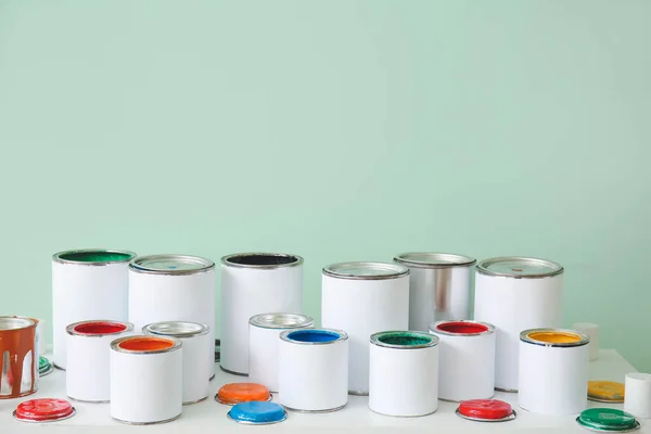 Cans Paints Table Color Wall — Stock Photo, Image