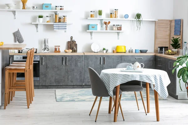 Interior Modern Comfortable Kitchen — Stock Photo, Image