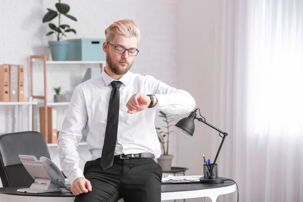 Young Man Looking Wristwatch Office — Stock Photo, Image