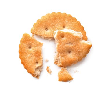 Beyaz arka planda lezzetli kraker