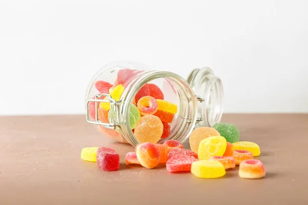 Jar Tasty Jelly Candies Light Background — Stock Photo, Image