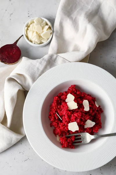 Plate Tasty Beet Risotto Light Background — Stock Photo, Image