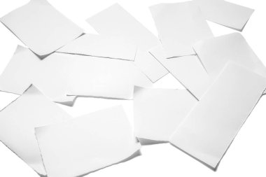 Işık arkaplanı üzerine boş kağıt sayfaları