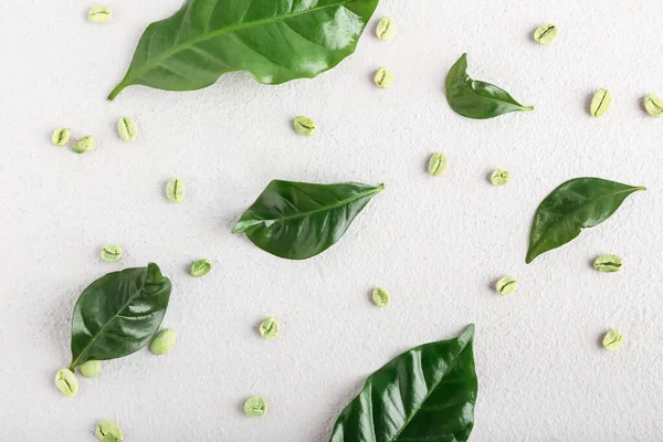 Leaves Green Coffee Beans Light Background — Stock Photo, Image