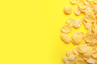 Renkli mısır gevrekleri