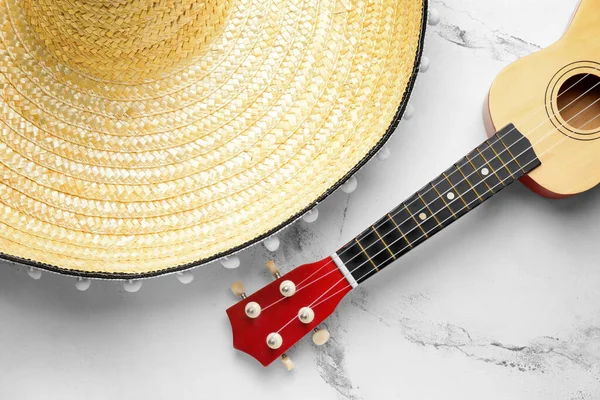 Mexican Sombrero Guitar Light Background — Foto de Stock