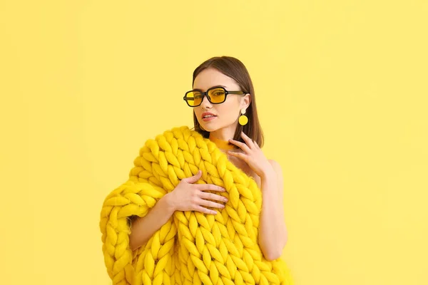 Stylish Young Woman Knitted Plaid Sunglasses Yellow Background — Stock Photo, Image