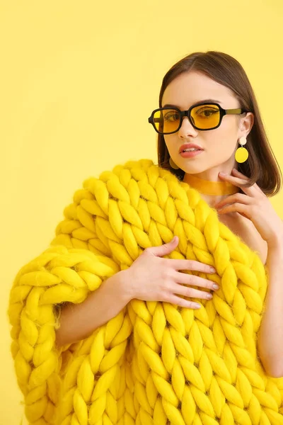 Stylish Young Woman Knitted Plaid Sunglasses Yellow Background — Stock Photo, Image