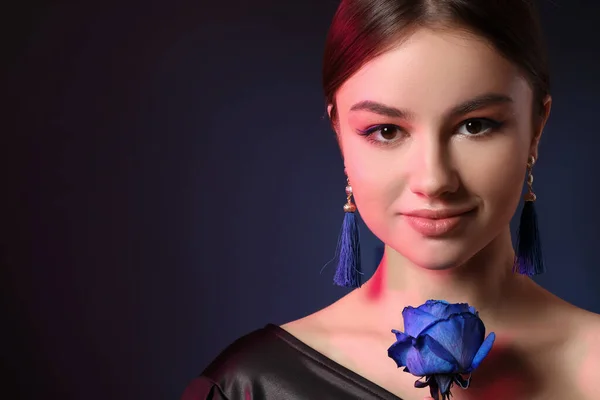 Beautiful Young Woman Blue Rose Dark Background — Stock Photo, Image