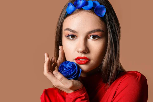 Beautiful Young Woman Blue Rose Color Background —  Fotos de Stock