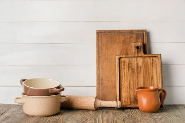 Set Utensili Cucina Sfondo Legno Chiaro — Foto Stock