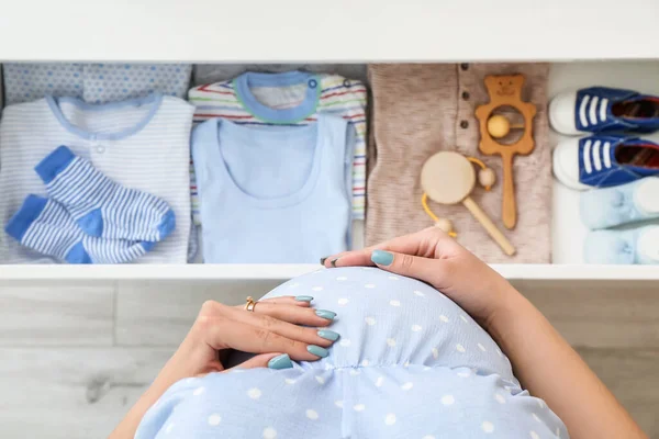 Pregnant Woman Chest Drawers Baby Clothes Closeup — Stock Photo, Image