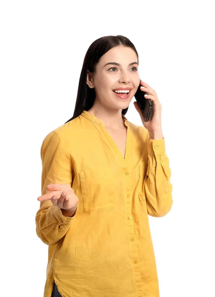 Jeune Femme Parlant Par Téléphone Mobile Sur Fond Blanc — Photo