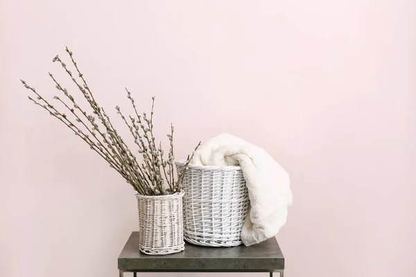 Vase Willow Branches Basket Plaid Table — Stock Photo, Image