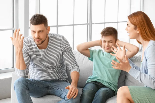 Sad Little Boy His Quarrelling Parents Home — Stock Photo, Image