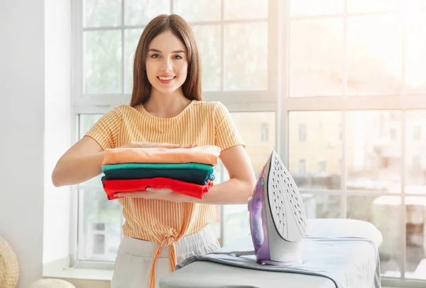 Beautiful Young Woman Clean Laundry Home — Stock Photo, Image