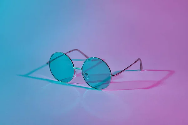 Stylish Sunglasses Color Background — Stock Photo, Image