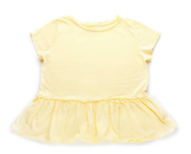 Beyaz arka planda çocuk kıyafetleri