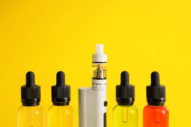 Renk arkaplanında yağ bulunan tüp modu