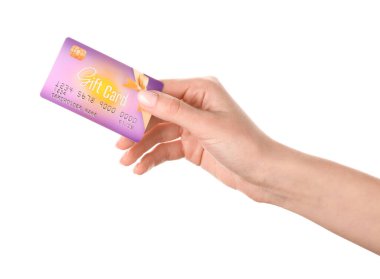 Beyaz arka planda kadın eli ve hediye kartı