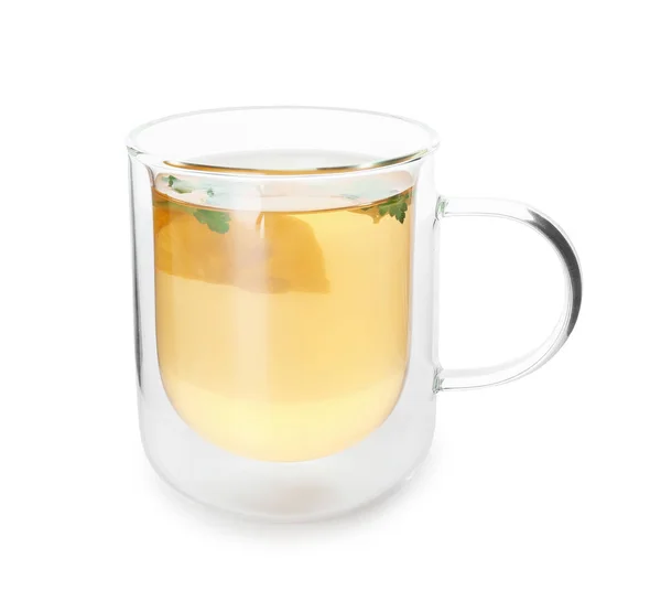 Beyaz Arka Planda Maydanozlu Sıcak Çay — Stok fotoğraf