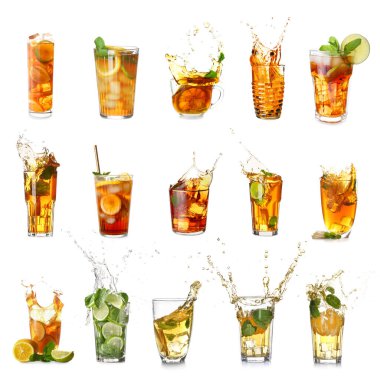 Beyaz arka planda lezzetli soğuk çay bardakları