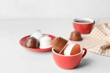 Kahve kapsüllü kahve fincanı.