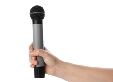 Beyaz arka planda modern mikrofonu olan bir kadın el.