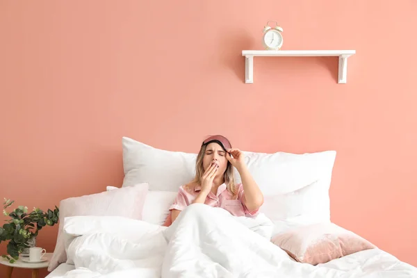 Morning Young Woman Bedroom — Stock Photo, Image