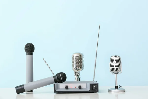 Different Microphones Audio System Color Background — Stock Photo, Image
