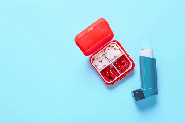 Inhaler Pills Color Background — Stock Photo, Image