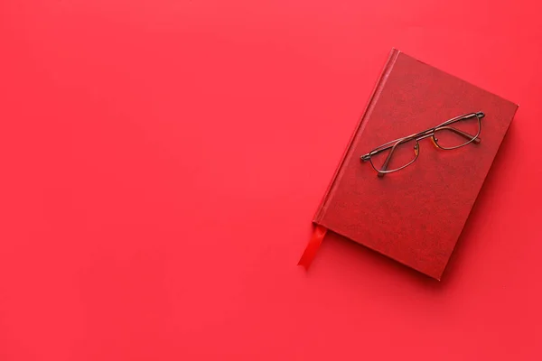 Book Bookmark Eyeglasses Color Background — Stock Photo, Image