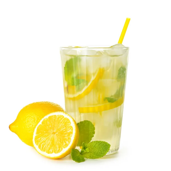 Bicchiere Gustosa Limonata Fredda Sfondo Bianco — Foto Stock