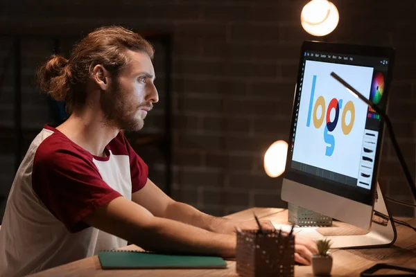 Handsome Man Using Computer Home Late Evening — Stock Photo, Image
