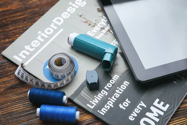 Composition Inhaler Tailor Tools Dark Wooden Background — Stock Photo, Image