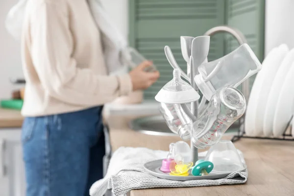 Drying Rack Baby Bottles Table Kitchen — Stock Photo, Image