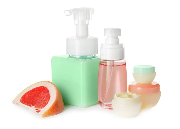 Přírodní Kosmetické Přípravky Citrusovým Ovocem Bílém Pozadí — Stock fotografie