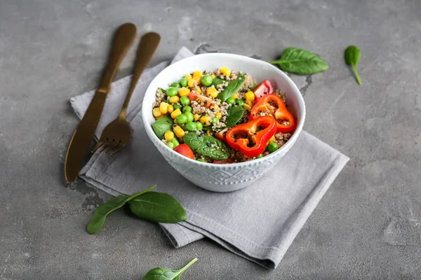 Bowl Healthy Quinoa Salad Grunge Background — Stock Photo, Image